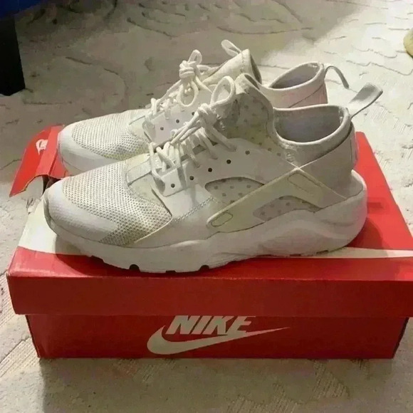 Huarache sneakers - Picture 2 of 7